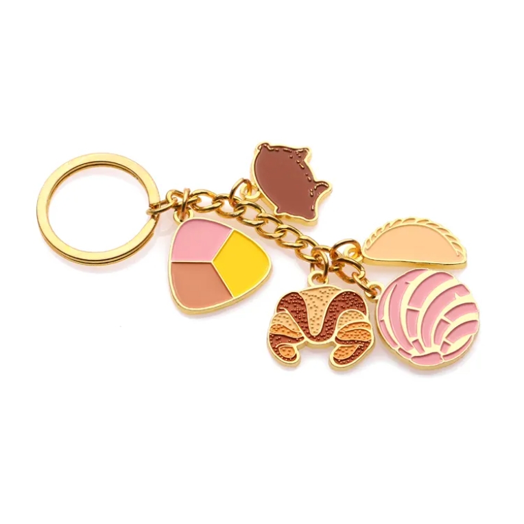 China Manufacturers Zinc Alloy Iron Metal Key Chain Custom logo Enamel Keychain