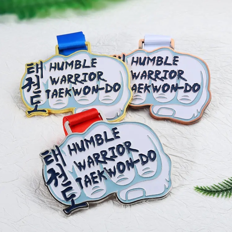 Custom High Quality Fist Shape Taekwondo Karate Metal Medals for Taekwondo Turnament