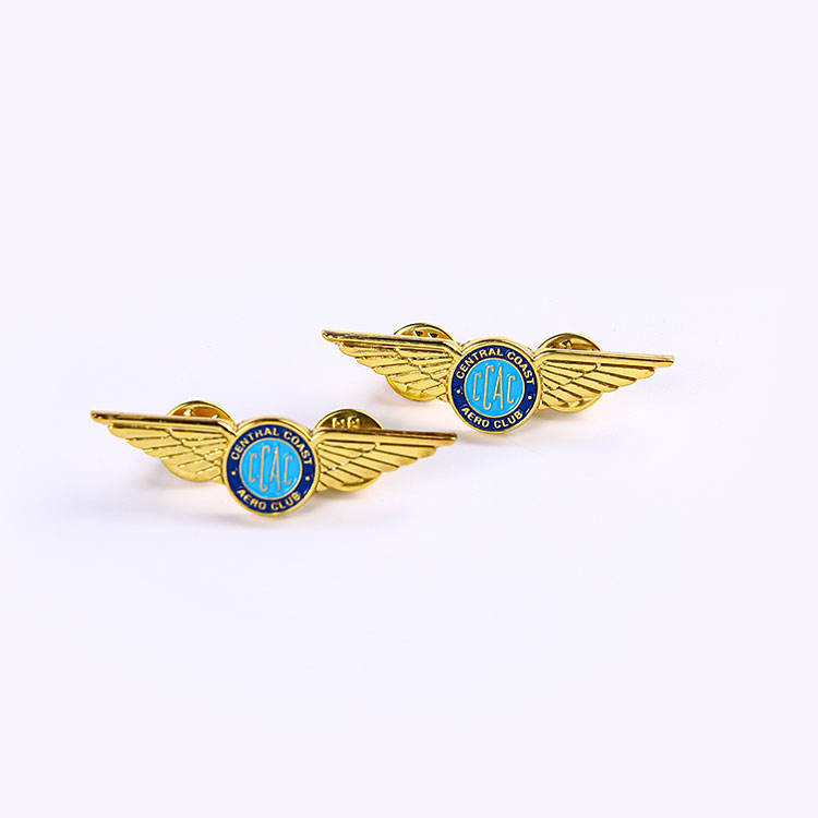 Free Sample Hot Sales Custom Enamel Fly Wing Metal Badge