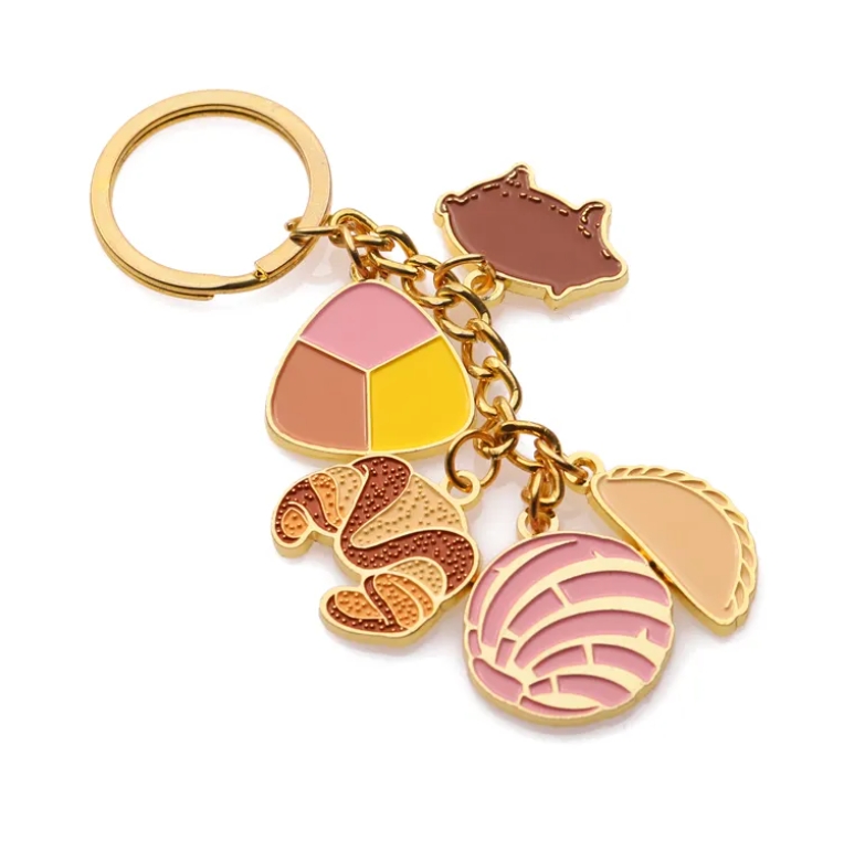 China Manufacturers Zinc Alloy Iron Metal Key Chain Custom logo Enamel Keychain