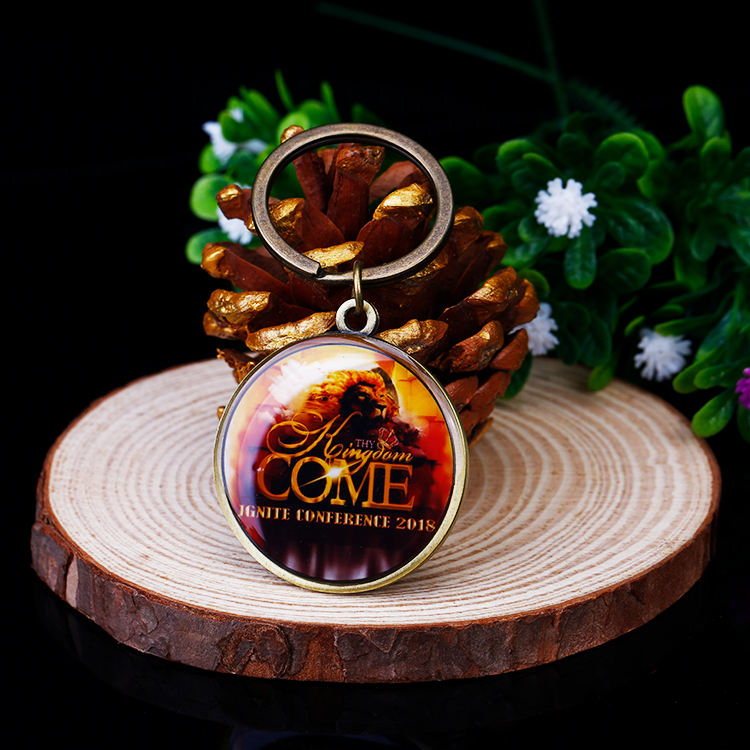 Gold 3d Animal Carving Metal lion Keychain/lion Key Chain