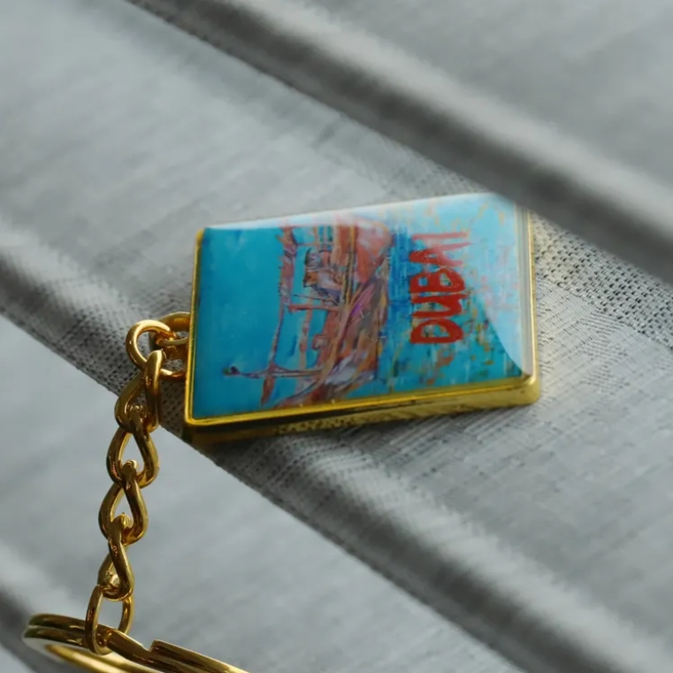 Dubai Gold Souvenir Tourist Copper Helmet Keychain