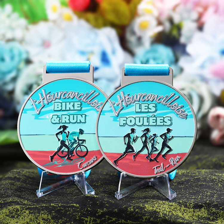 Custom Sports Logo Theme Metal Casted Run Bicycle Bike Medal for Sports