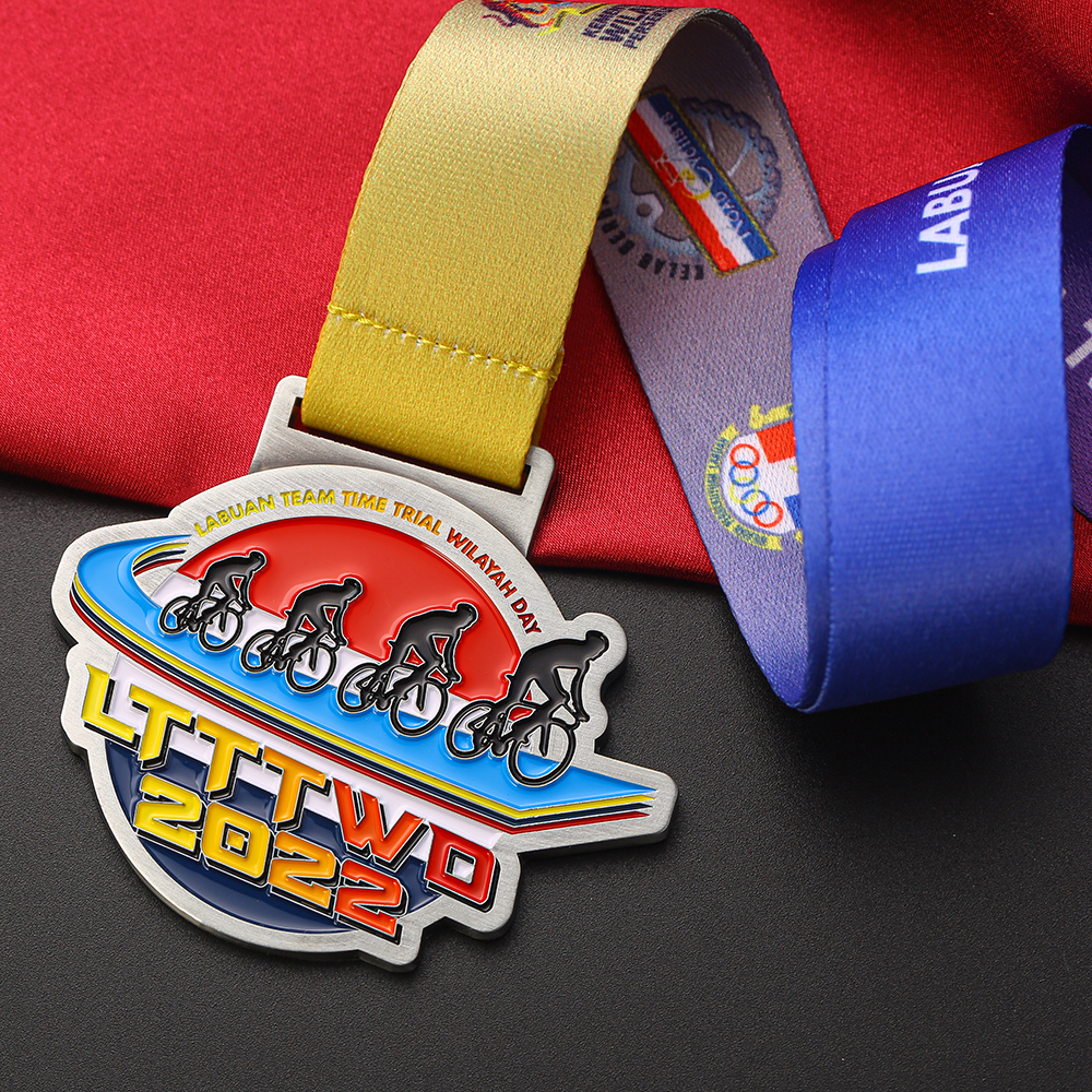 High Quality Medal Award Manufacturer Custom Medal Metal Zinc Alloy Silver Labuan Team Mountain Bike Bicycle Cycling Medals