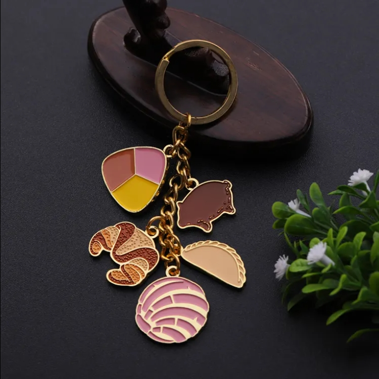 China Manufacturers Zinc Alloy Iron Metal Key Chain Custom logo Enamel Keychain