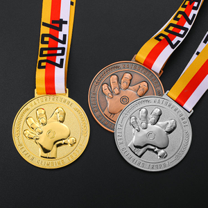 Metal Award Sports Custom 3d Hands Shape Climbing Trophies Medal