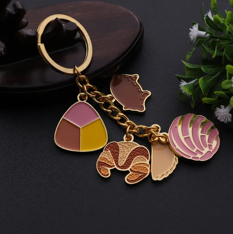 China Manufacturers Zinc Alloy Iron Metal Key Chain Custom logo Enamel Keychain