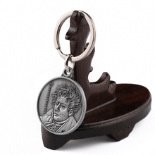Wholesale Men Shaped Antique Silver Coin Souvenir Keychain 